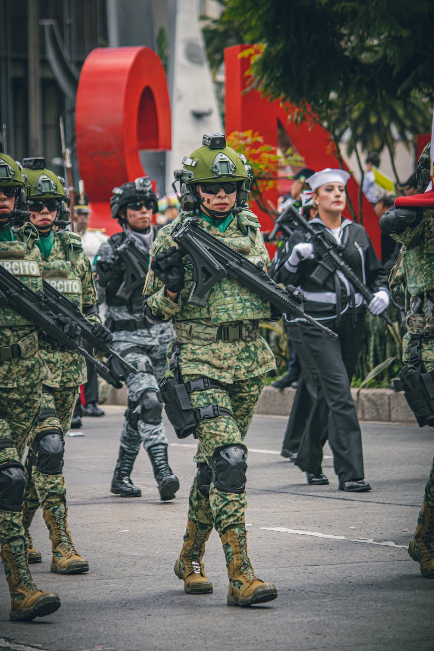 mexican military parade in ciudad de mexico