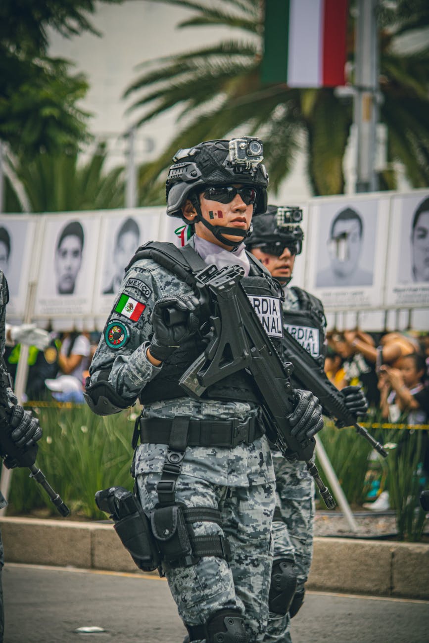 national guard soldiers in parade in mexico city